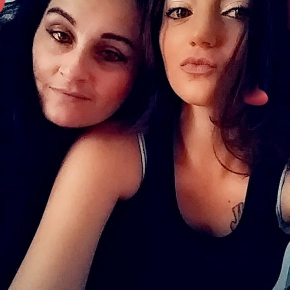 Meet your Posher, Amiee - Picture 1 of 1